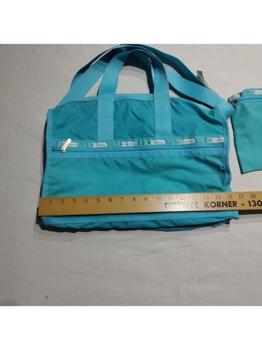 LeSportsac Aqua Medium Weekender Bag Vintage Made in USA - Picture 15 of 16